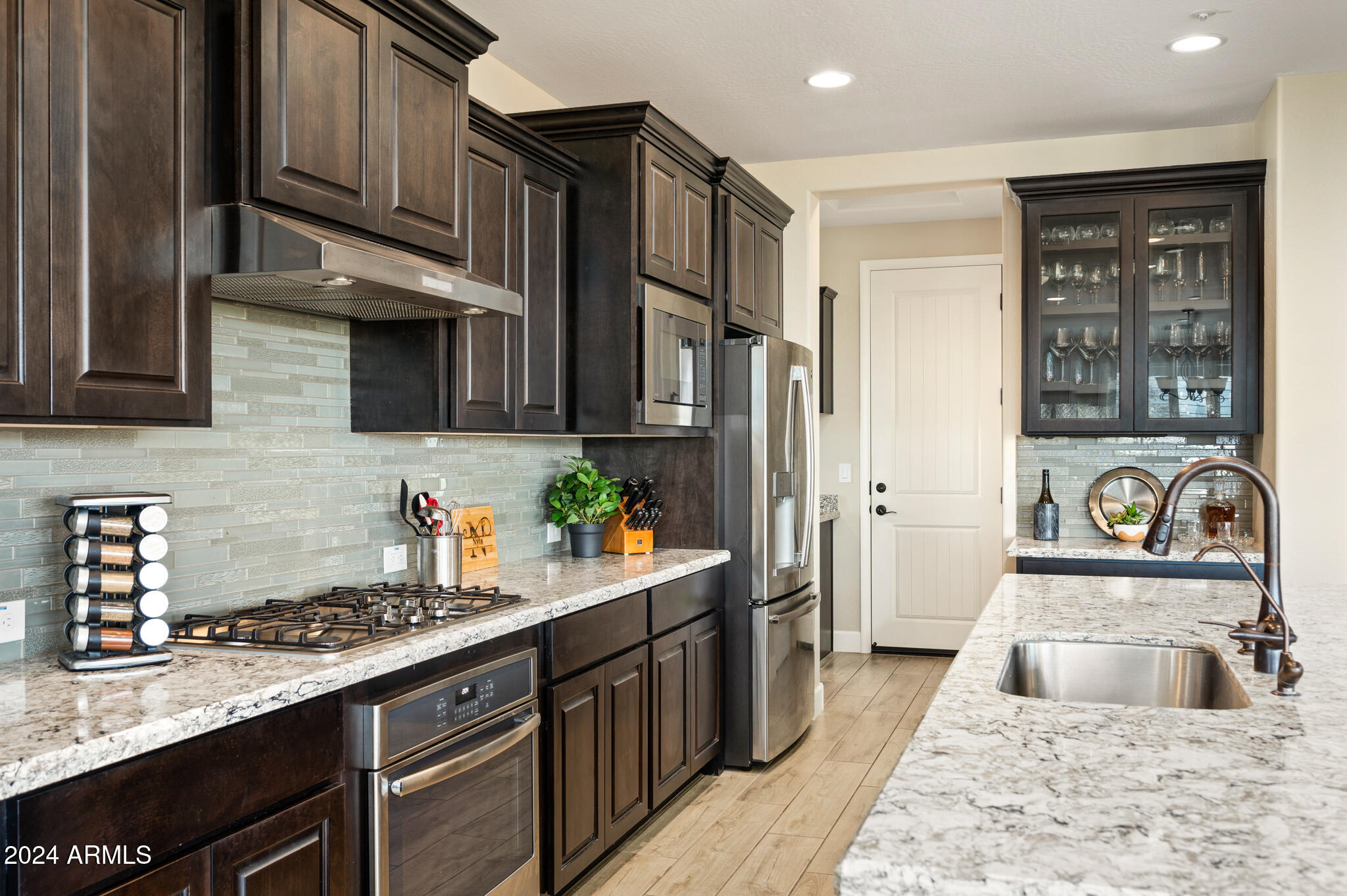 28223 North Crook Court Rio Verde, AZ 85263 - Photo 11 of 44 Beautiful Kitchen
