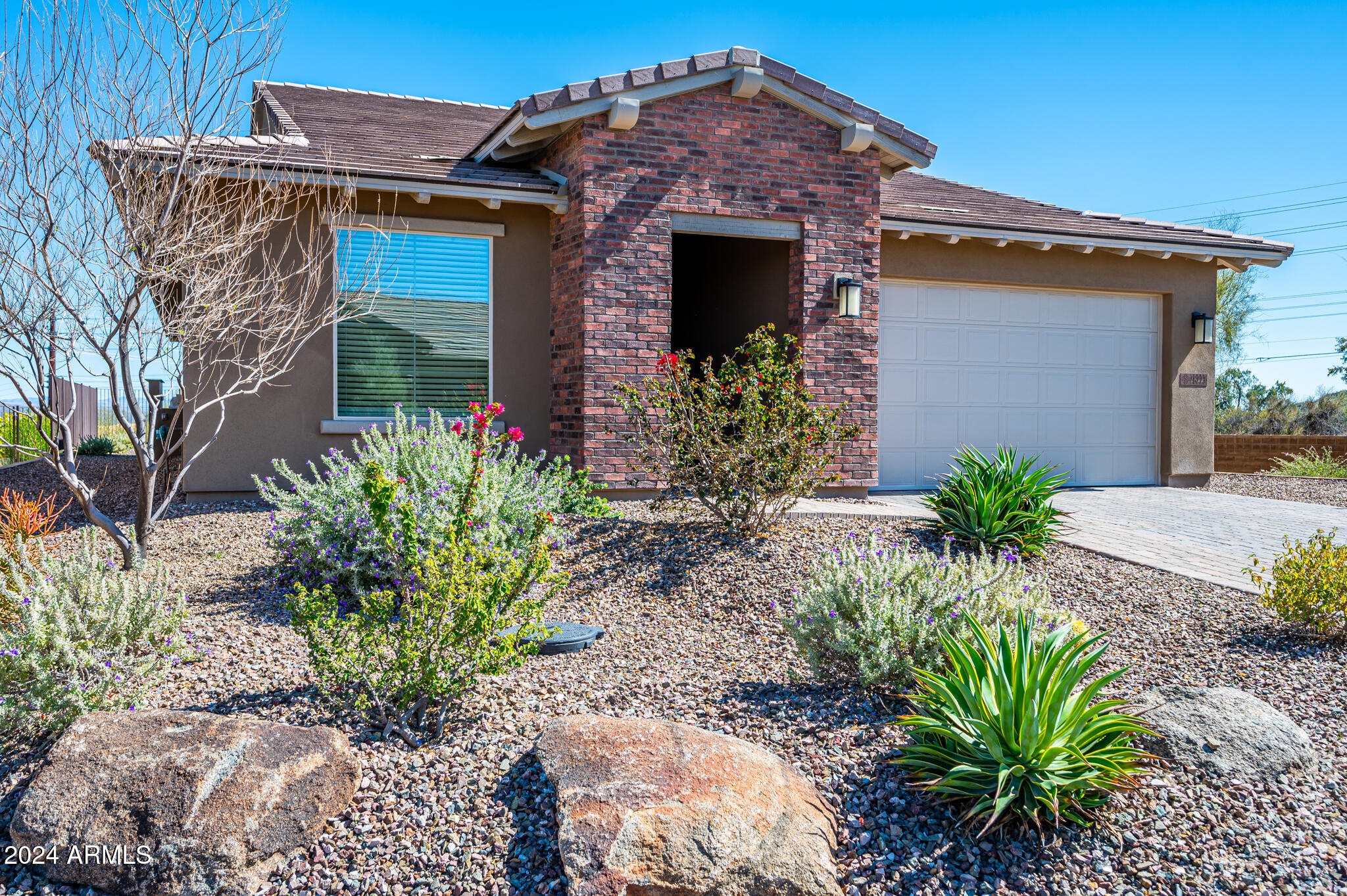 28223 North Crook Court Rio Verde, AZ 85263 - Photo 7 of 44 Tasteful Landscaping