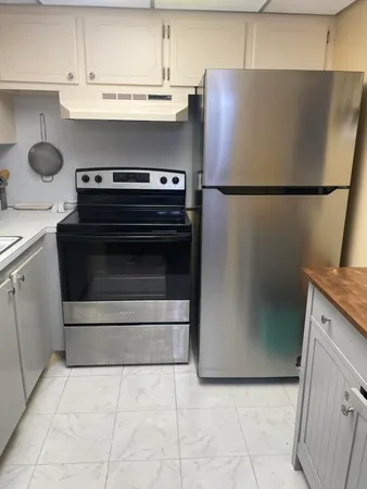 $1,200 | 183 Dorchester East, Unit H, West Palm Beach, FL 33417