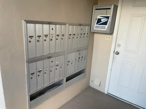 $1,200 | 138 Dorchester H, West Palm Beach, FL 33417