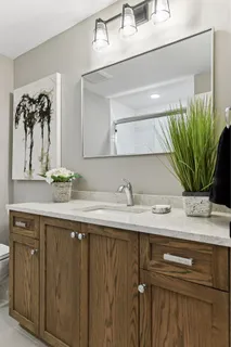 $985,000 | 222 Ferndale Road South, Unit 208, Wayzata, MN 55391
