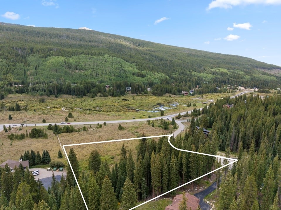 102 Silverheels Road Breckenridge, CO 80424 - Photo 22 of 22 Boundary lines are just an estimate, and does not depict exact lot lines.