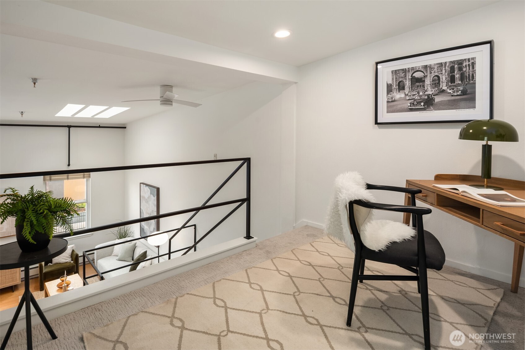 1406 Harvard Avenue, Unit 7 Seattle, WA 98122 - Photo 13 of 23