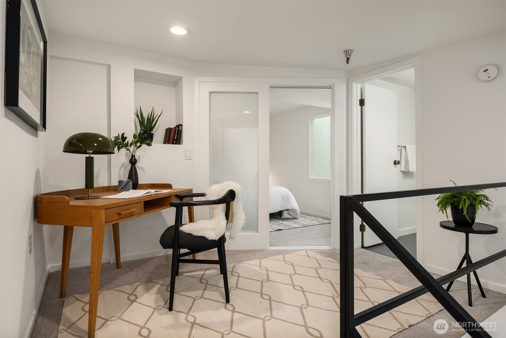 1406 Harvard Avenue, Unit 7 Seattle, WA 98122 - Photo 14 of 23