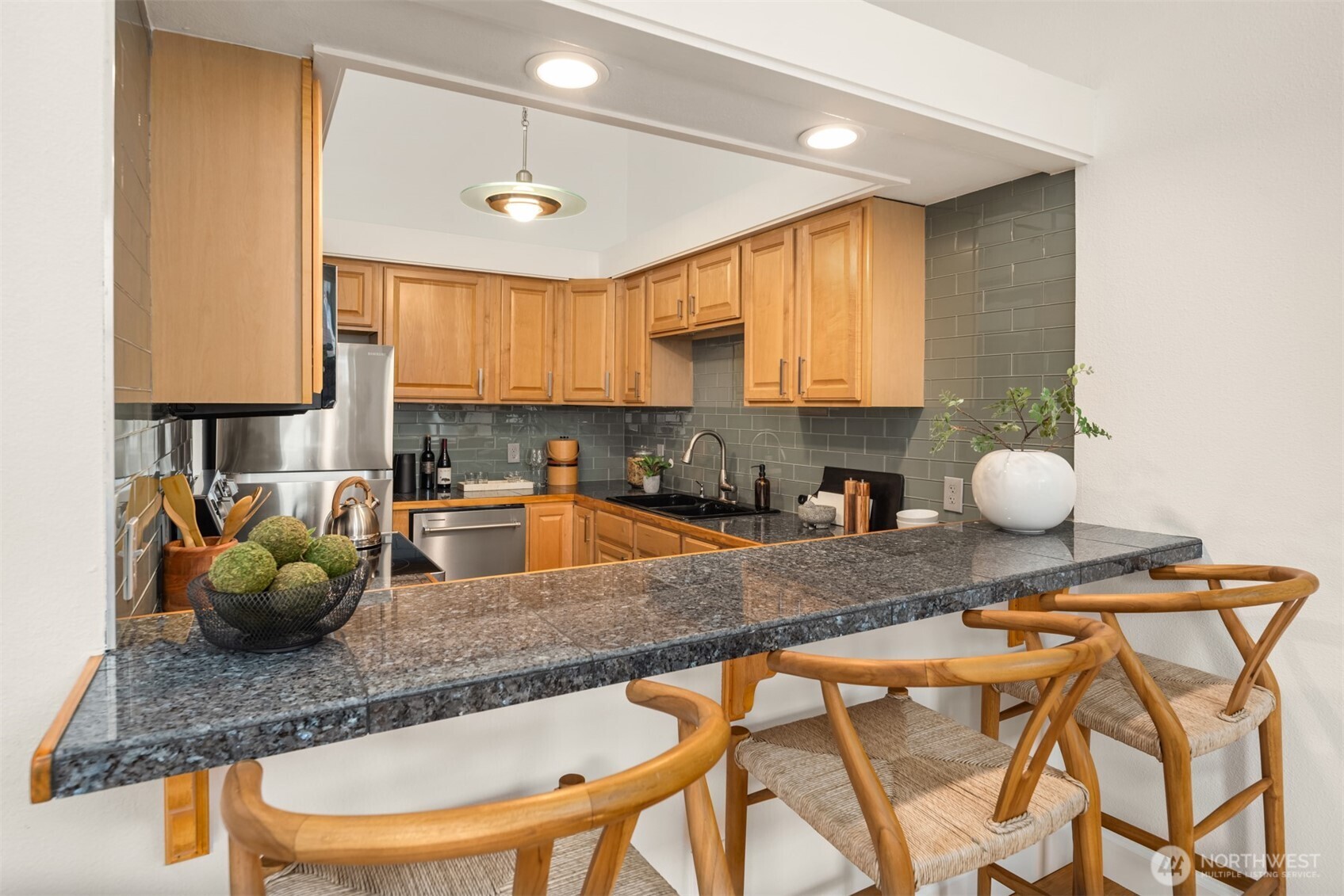 1406 Harvard Avenue, Unit 7 Seattle, WA 98122 - Photo 9 of 23