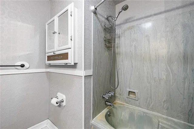 $264,900 | 407 Goldenwood Street, Mandeville, LA 70448