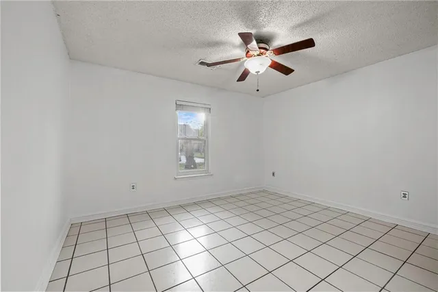 $264,900 | 407 Goldenwood Street, Mandeville, LA 70448