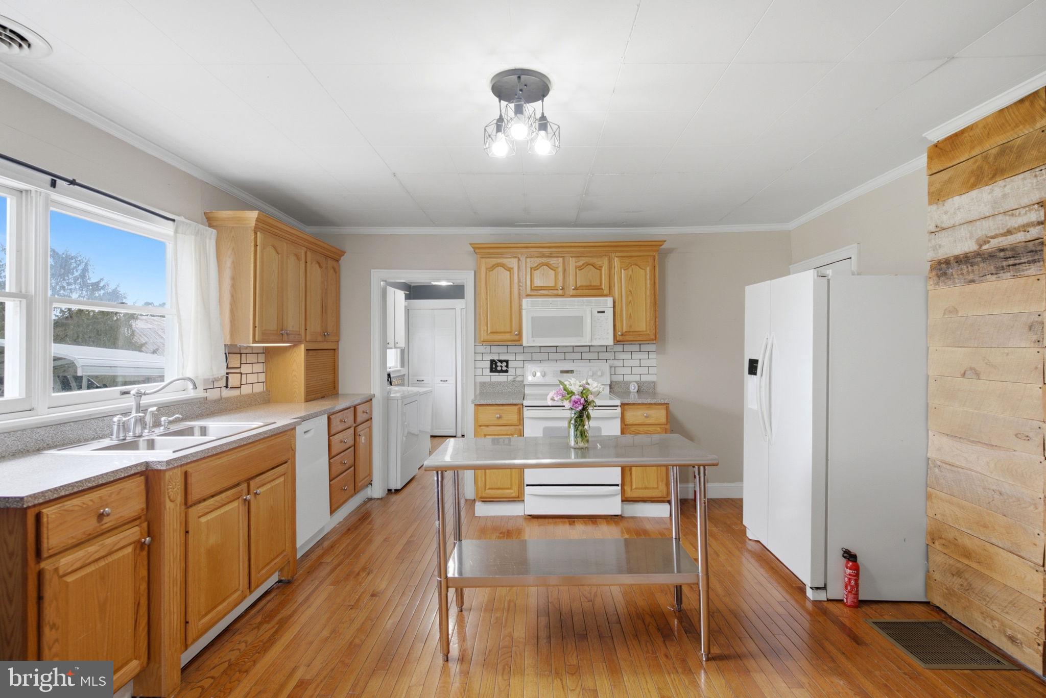 2197 Mauzy Road Berkeley Springs, WV 25411 - Photo 23 of 119 Gallery Image 23