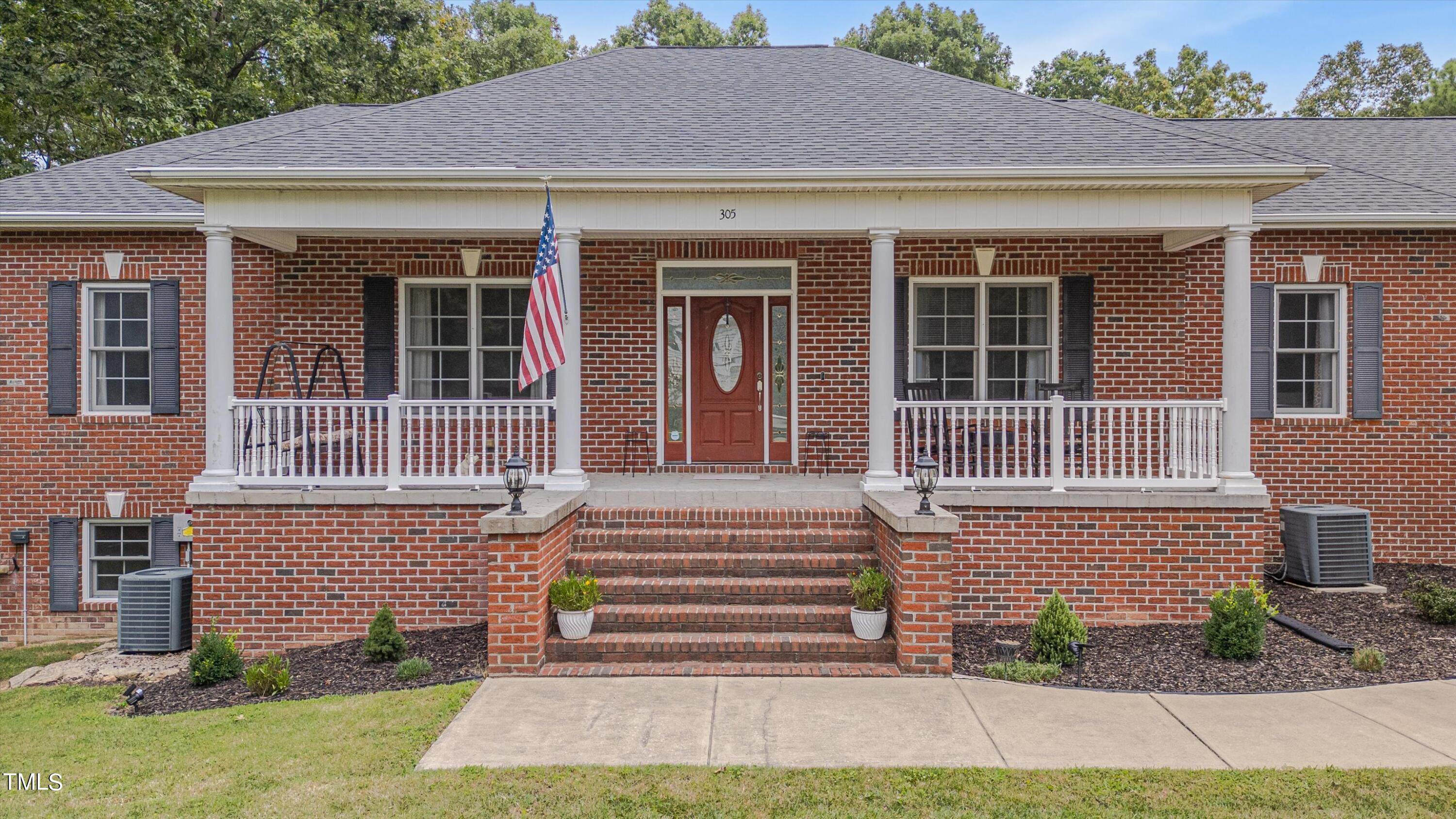 05-305 Watkins-5
