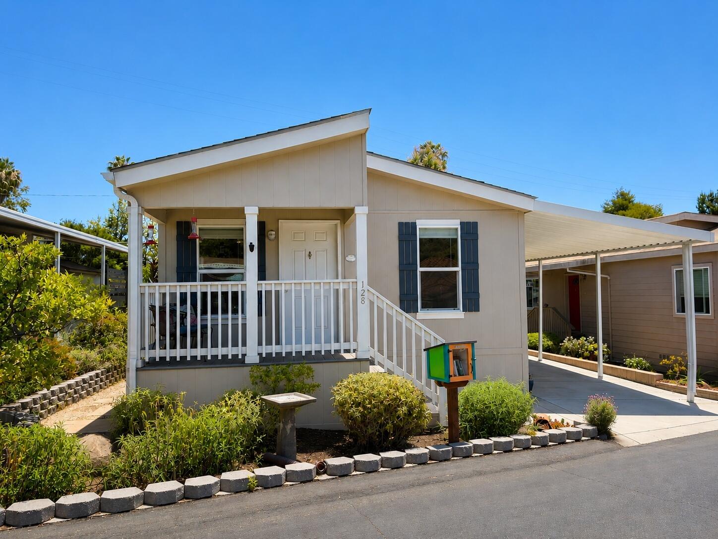 333 Old Mill Road, Unit 128 Santa Barbara, CA 93110 - Photo 1 of 31 Front Yard 1