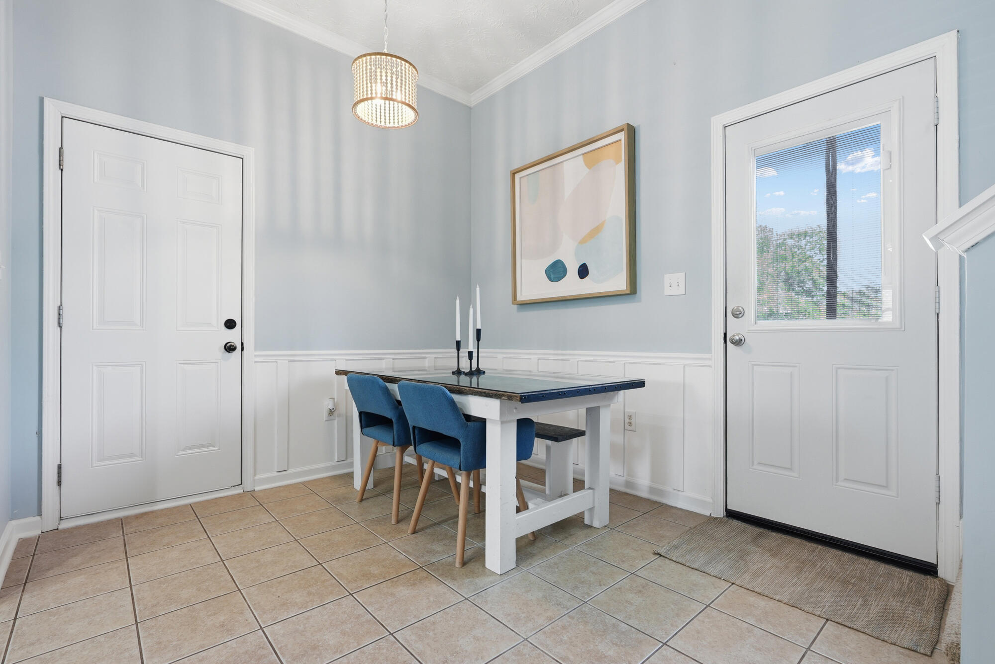 573 Tropical Way Freeport, FL 32439 - Photo 11 of 32 Dining Area