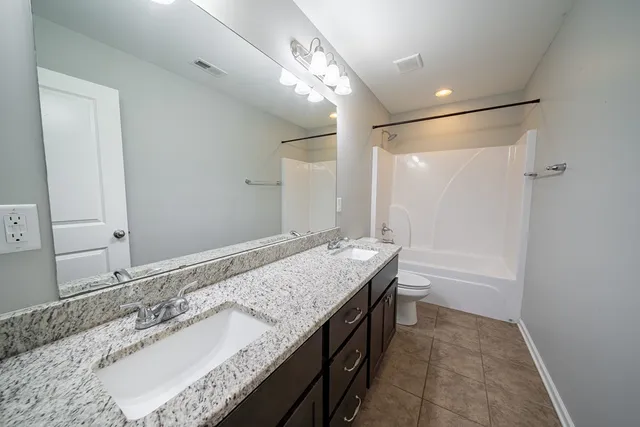 an empty room with an entryway