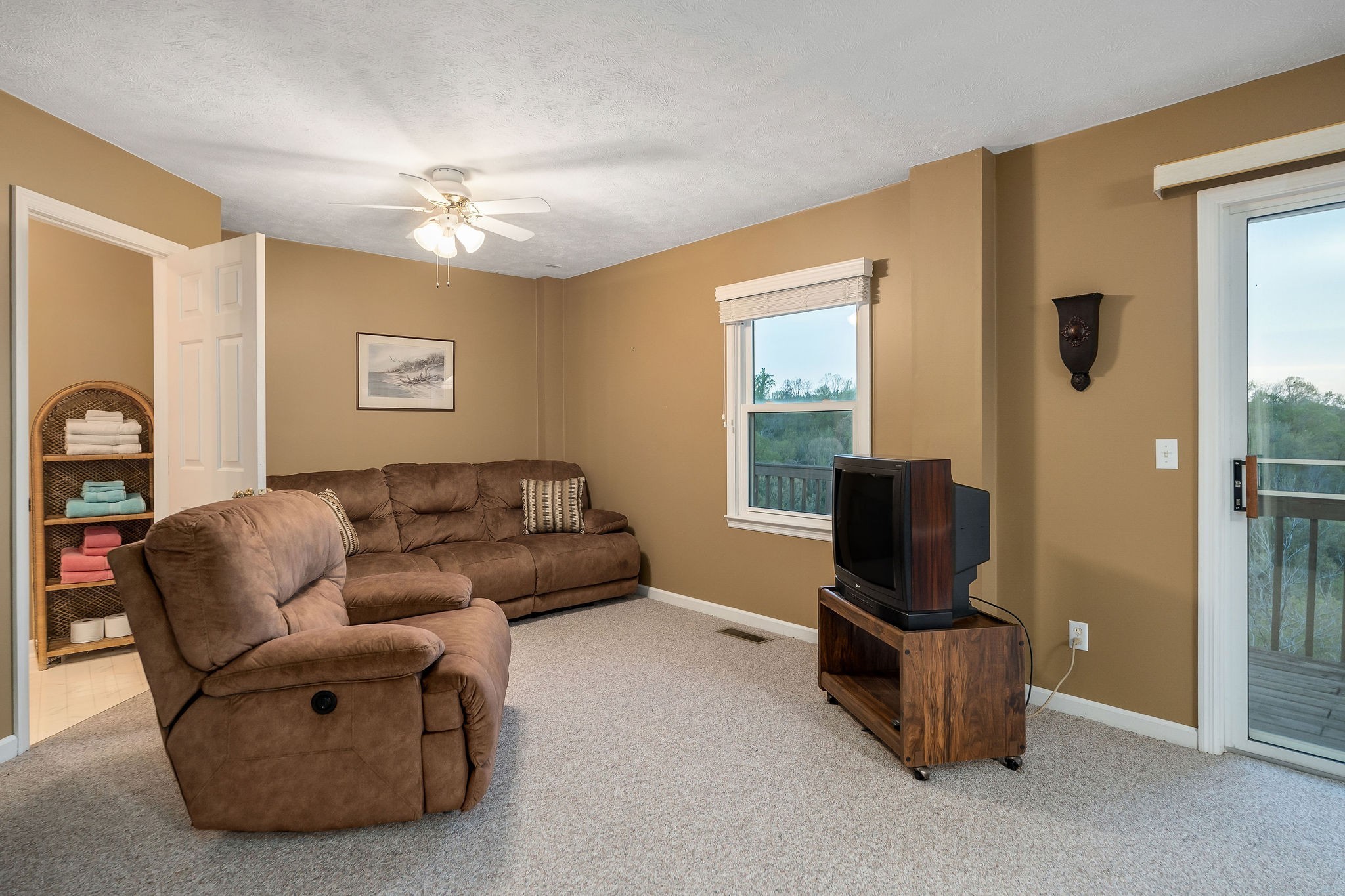 258 Captain Point Silver Point, TN 38582 - Photo 25 of 35