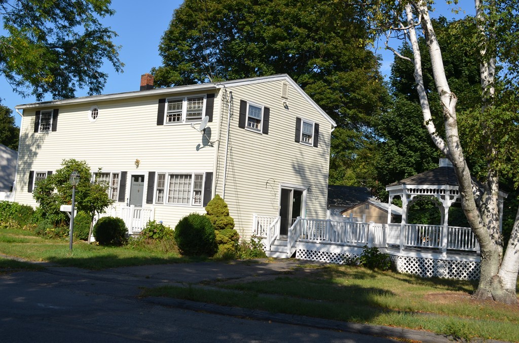 14 Sonning Road Beverly, MA 01915 - Photo 3 of 25 Gallery Image 3