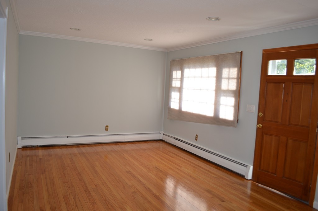 14 Sonning Road Beverly, MA 01915 - Photo 6 of 25 Gallery Image 6
