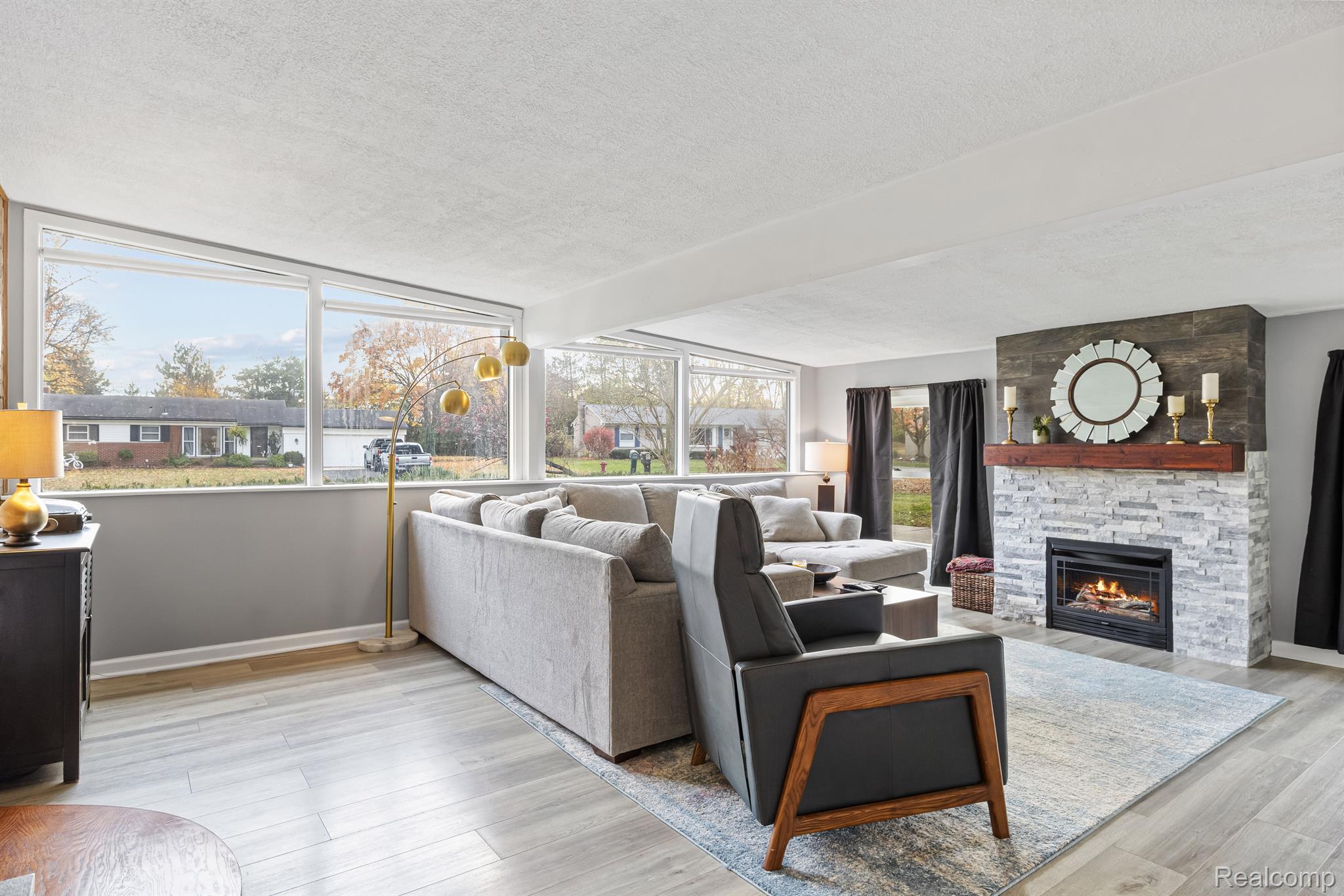 27870 Peppermill Road Farmington, MI 48331 - Photo 21 of 59 Gallery Image 21