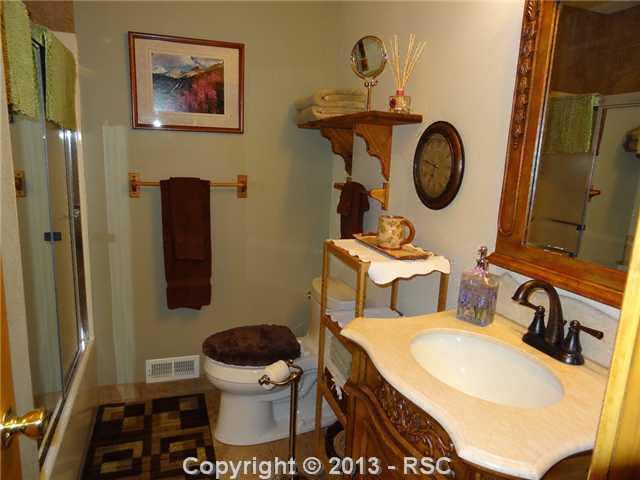 112 Spring Valley Circle Divide, CO 80814 - Photo 15 of 21 Gallery Image 15