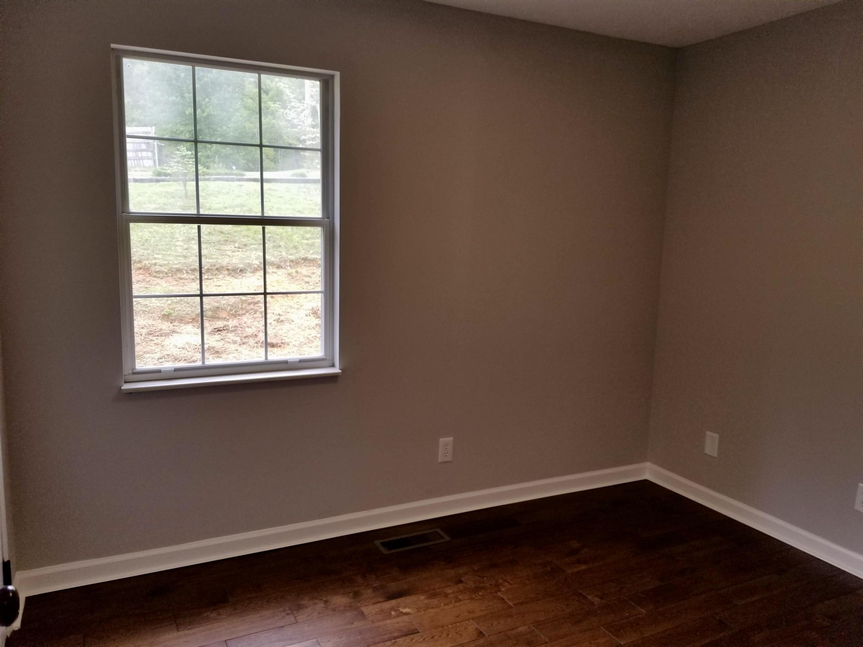 312 Blacks Ferry Road Knoxville, TN 37931 - Photo 14 of 34 3B9AA93A-7304-4811-965A-DFD88EF28D91_1_2