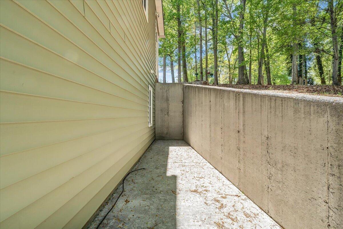 159 Lakeshore Terrace Road Hardy, VA 24101 - Photo 47 of 90 Patio