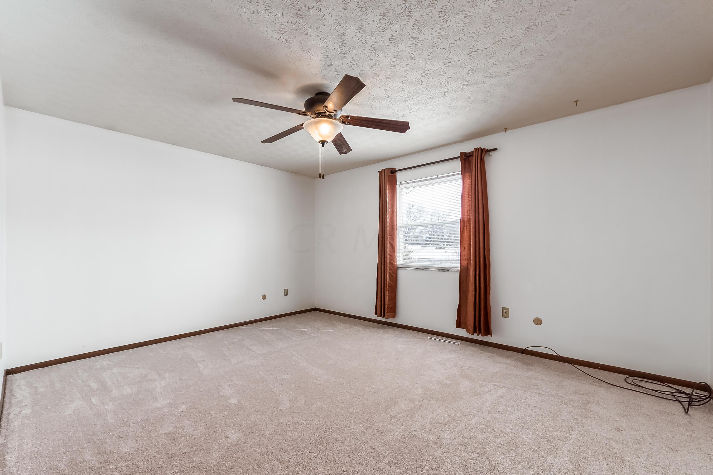 330 Rivers End Road Columbus, OH 43230 - Photo 12 of 25 Gallery Image 12