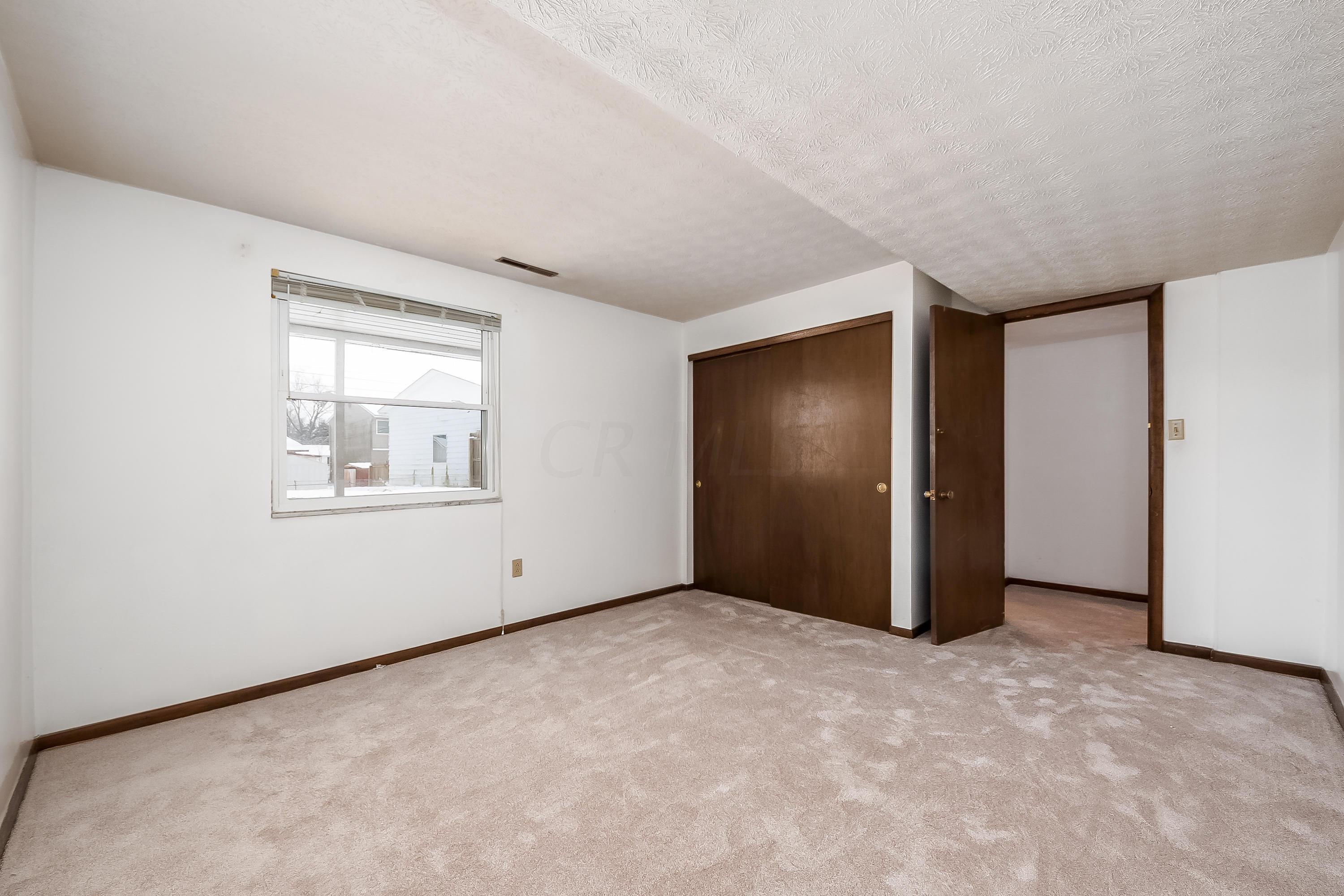 330 Rivers End Road Columbus, OH 43230 - Photo 18 of 25 Gallery Image 18