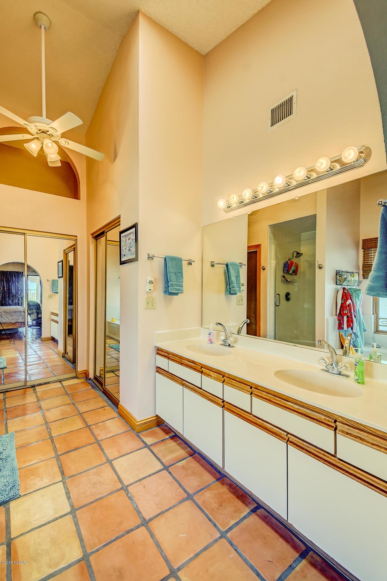 11317 North Copper Spring Place Oro Valley, AZ 85737 - Photo 19 of 29