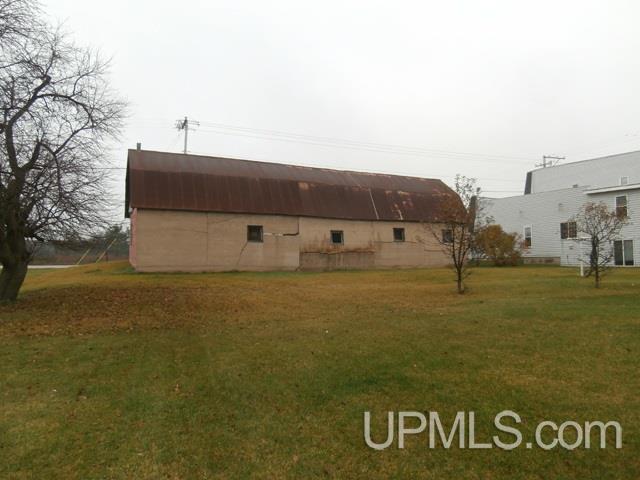 5141 I Road, Unit HYDE LOCATION Bark River, MI 49807 - Photo 4 of 4