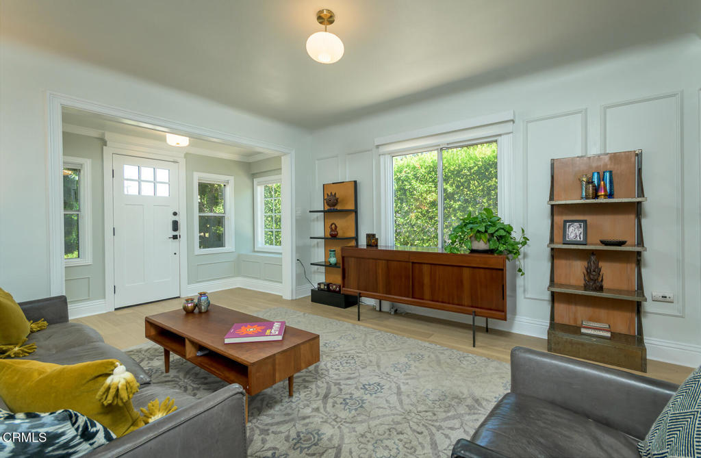 3410 Greensward Road Los Angeles, CA 90039 - Photo 8 of 29 014_3410 Greensward Rd_GYP-MLS