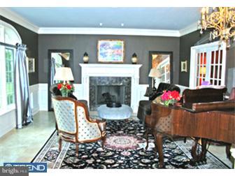 996 Creamery Road Newtown, PA 18940 - Photo 6 of 12 Living Room
