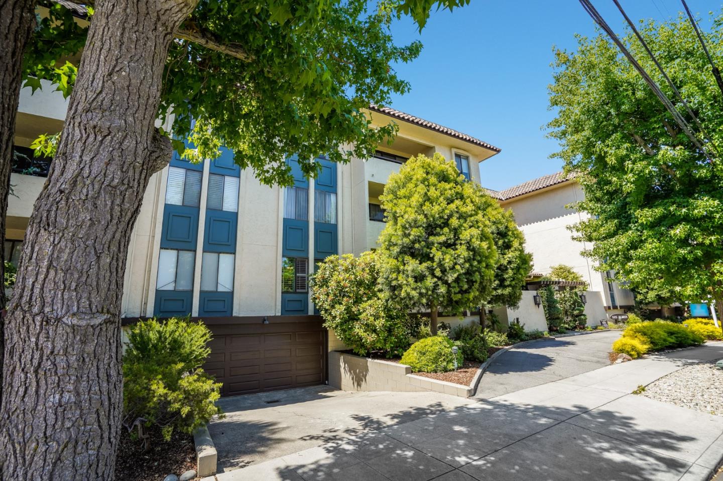 525 Almer Road, Unit 208 Burlingame, CA 94010 - Photo 41 of 41 Gallery Image 41