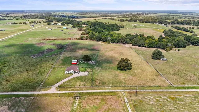 $810,000 | 233 Private Road 7786, Wills Point, TX 75169