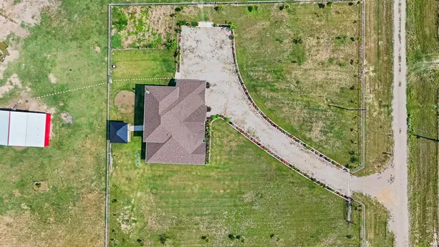 $810,000 | 233 Private Road 7786, Wills Point, TX 75169