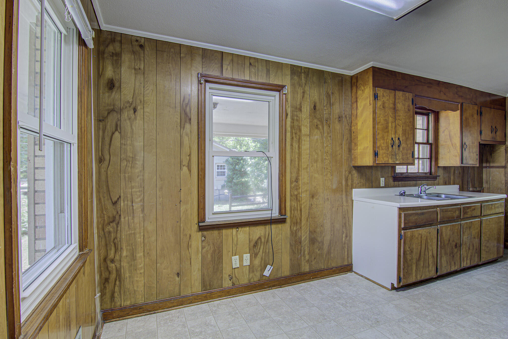 2426 Peach Orchard Road Sumter, SC 29154 - Photo 13 of 27 1-8