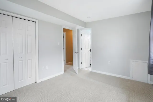 $4,100 | 8300 Midwood Street, Alexandria, VA 22308