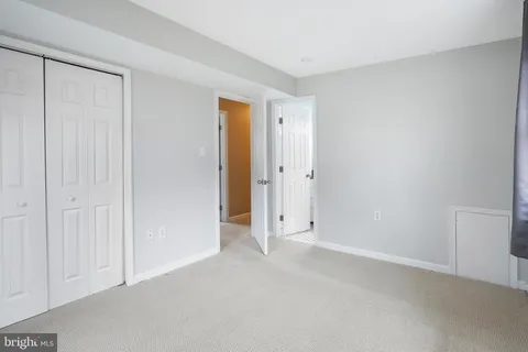 $4,100 | 8300 Midwood Street, Alexandria, VA 22308