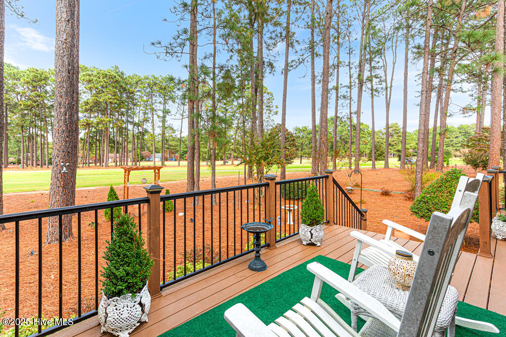 65 Lake Hills Road Pinehurst, NC 28374 - Photo 27 of 43 6th green of Course No. 5