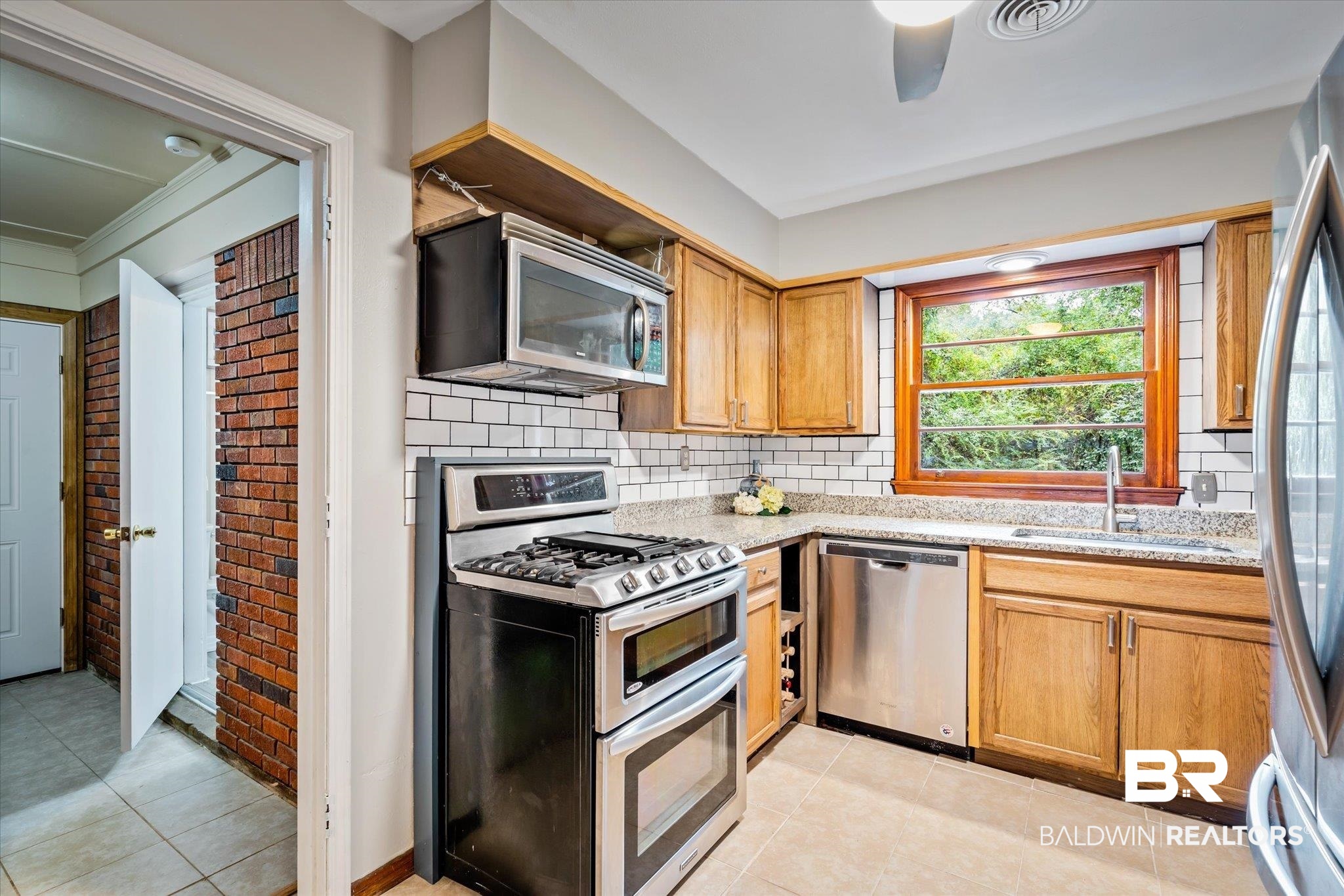 912 Wendover Road Mobile, AL 36608 - Photo 4 of 22