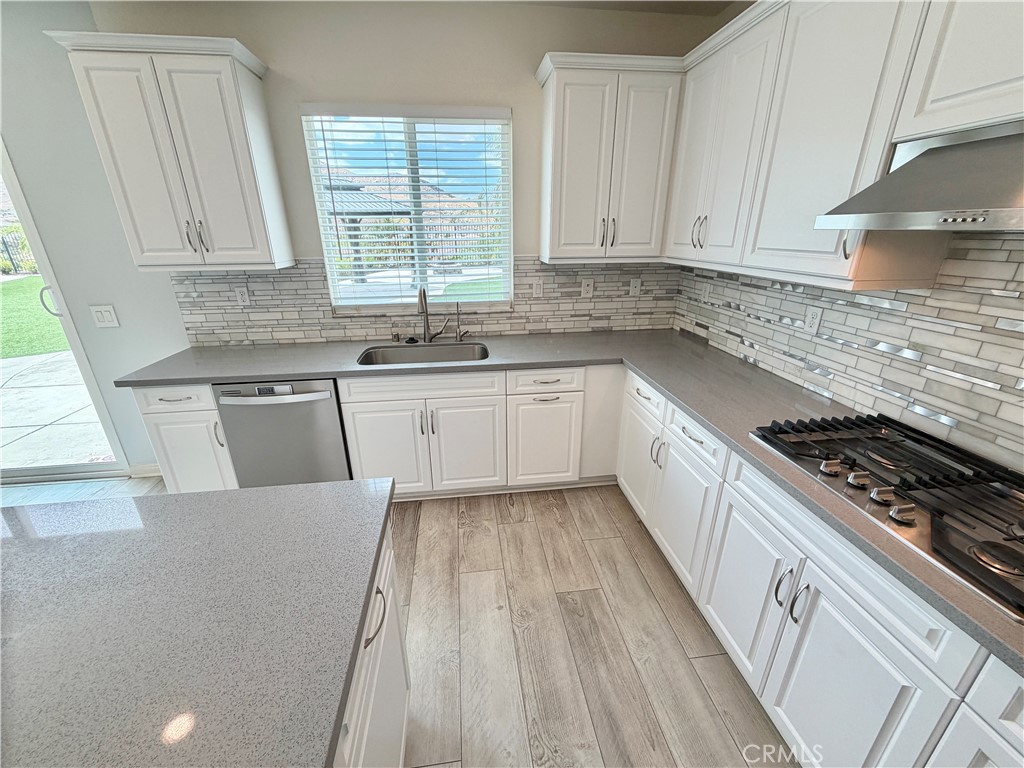 20885 Barn Road Riverside, CA 92507 - Photo 14 of 67