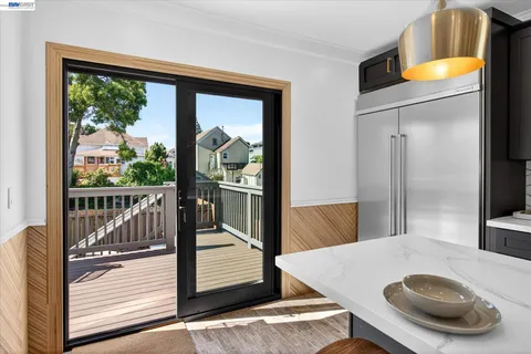 $1,295,000 | 552 Haight Avenue, Alameda, CA 94501
