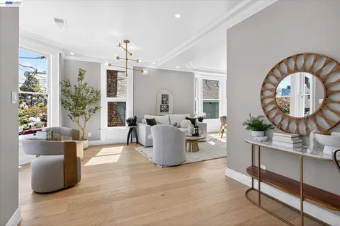 $1,295,000 | 552 Haight Avenue, Alameda, CA 94501