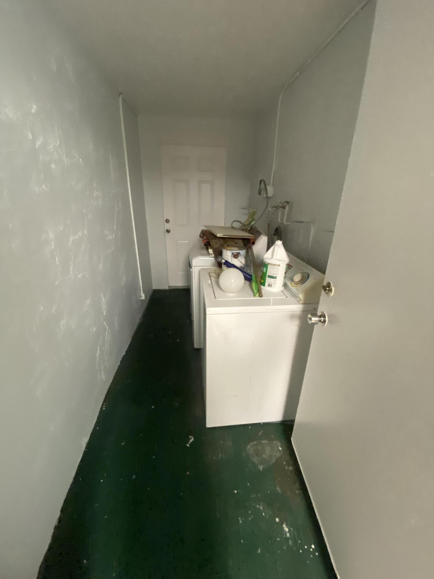 4365 Edward Road West Palm Beach, FL 33406 - Photo 7 of 8 IMG_4136