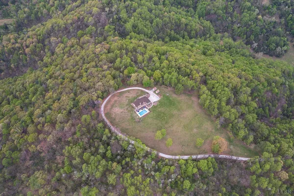 $1,100,000 | 355 Dyson Road, Amherst, VA 24521