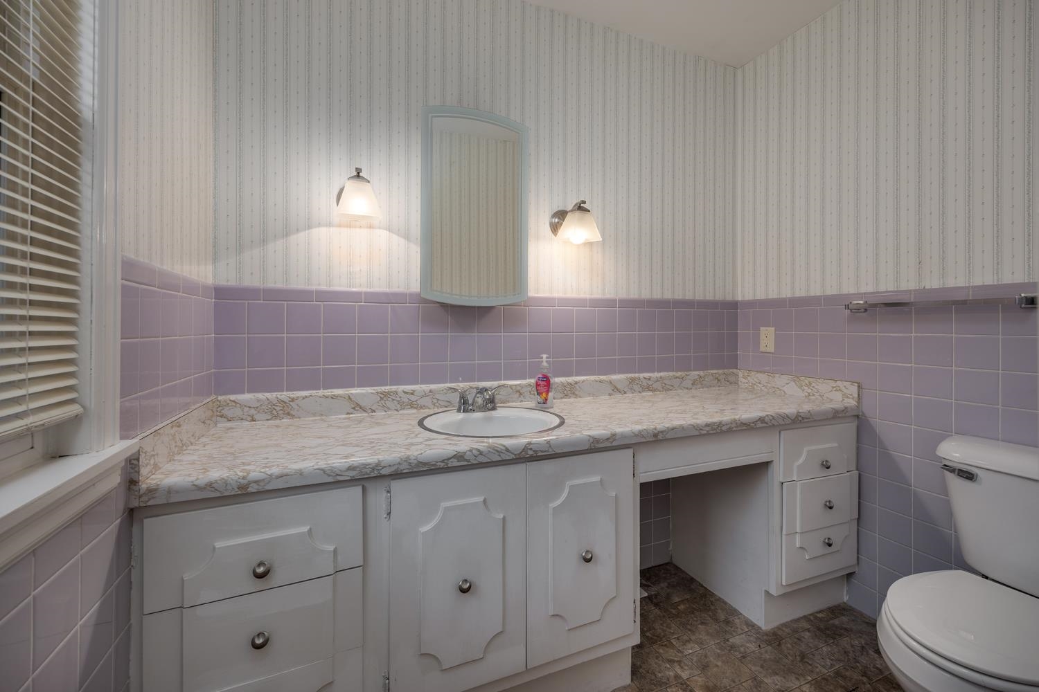 908 Roby Road Stoughton, WI 53589 - Photo 20 of 43 Gallery Image 20