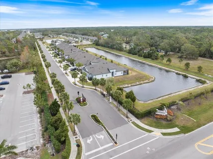 $369,900 | 6077 Amberly Drive, Bradenton, FL 34208