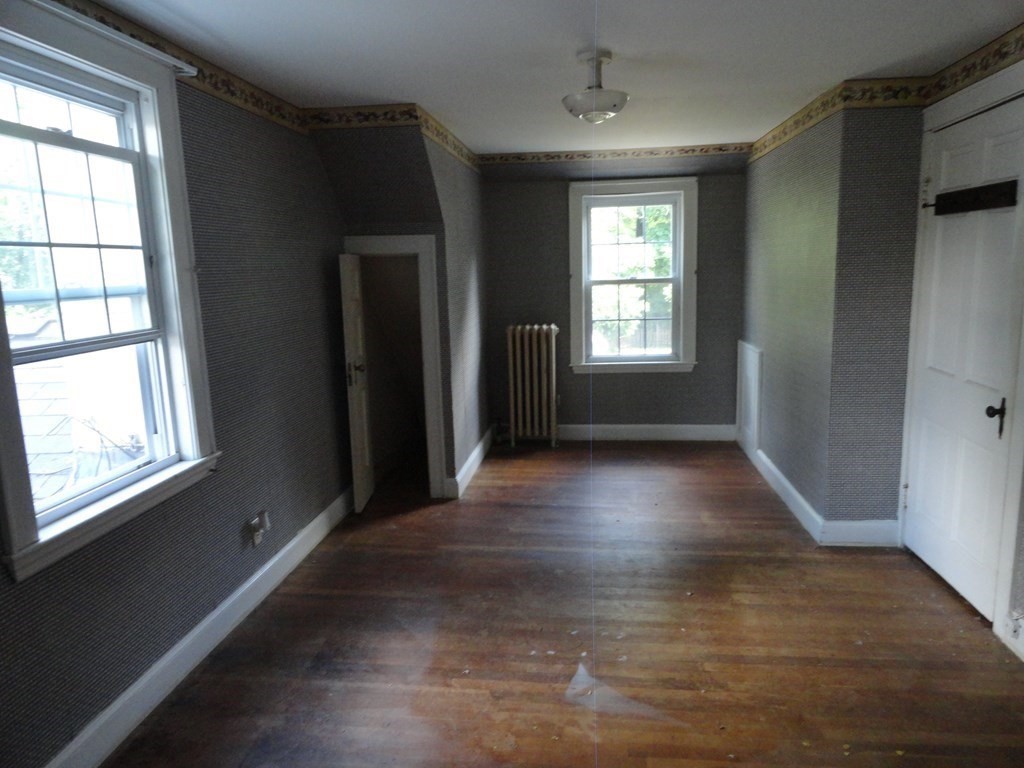 327 Main Street Townsend, MA 01469 - Photo 21 of 27