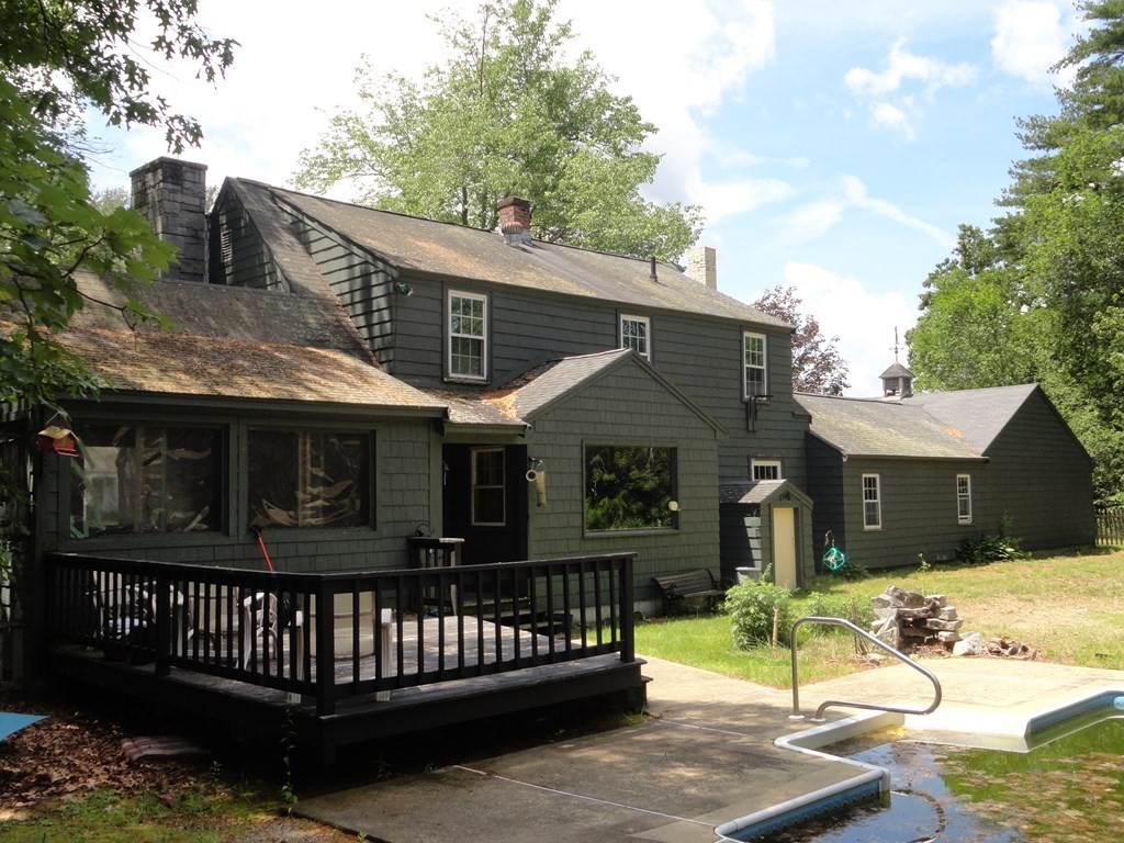 327 Main Street Townsend, MA 01469 - Photo 5 of 27