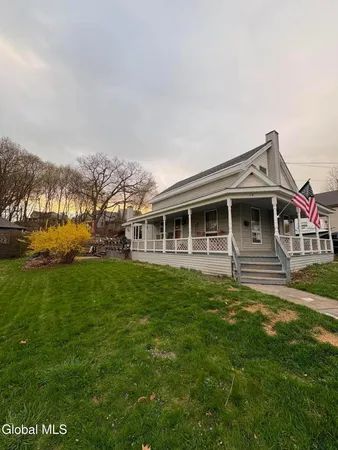 $209,900 | 10 Prospect Avenue, Port Henry, NY 12974