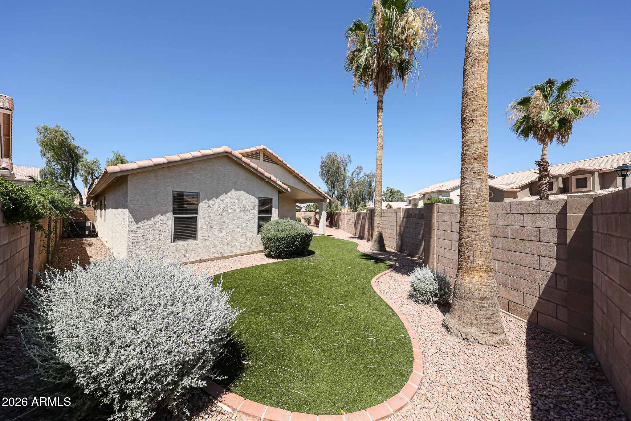 4047 East Jojoba Road Phoenix, AZ 85044 - Photo 36 of 41
