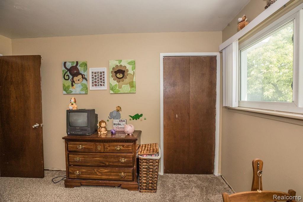41711 Utica Road Sterling Heights, MI 48313 - Photo 46 of 65 7E8A1536.jpg
