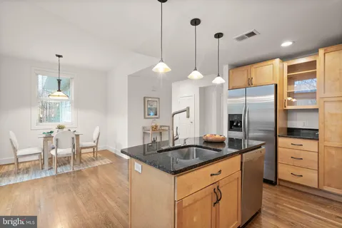 $1,450,000 | 6523 79th Place, Cabin John, MD 20818